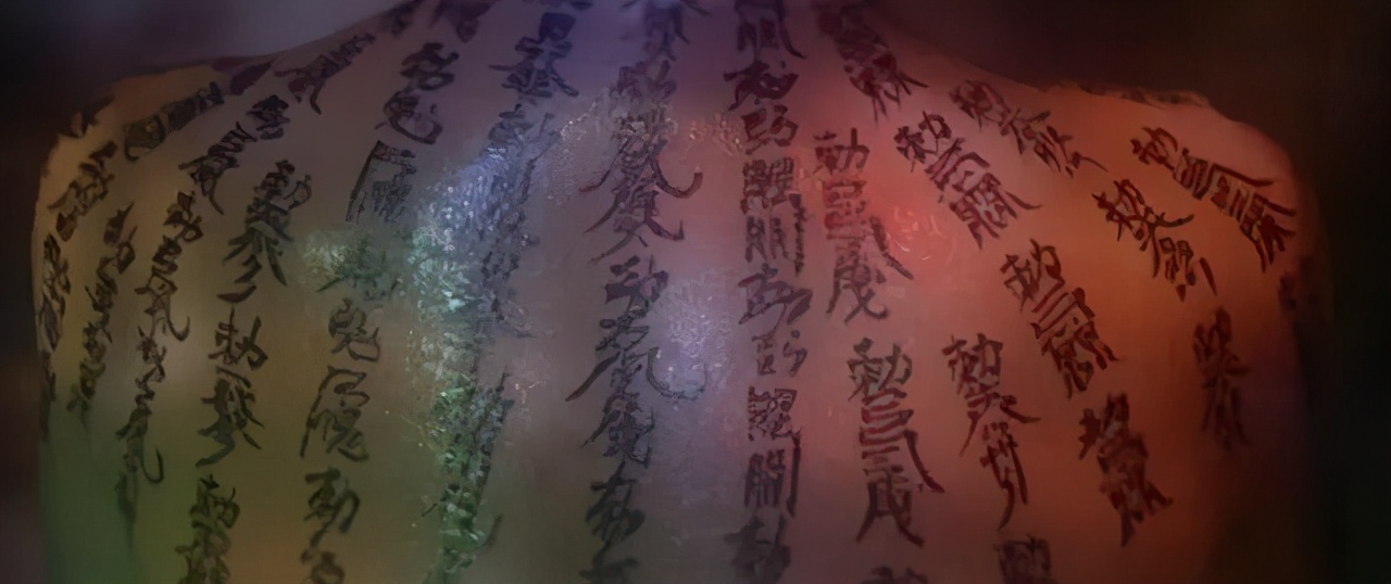 十大邪门恐怖片,80年代经典恐怖片邪咒