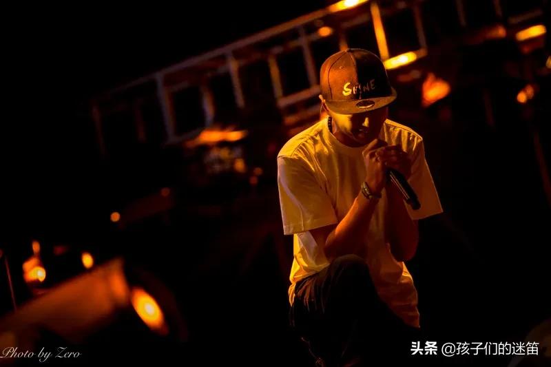 和自己偶像合作是种什么样的体验,当偶像的真实感受