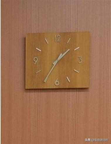 日本岛根县钟表事件,日本岛根县钟表诡异事件