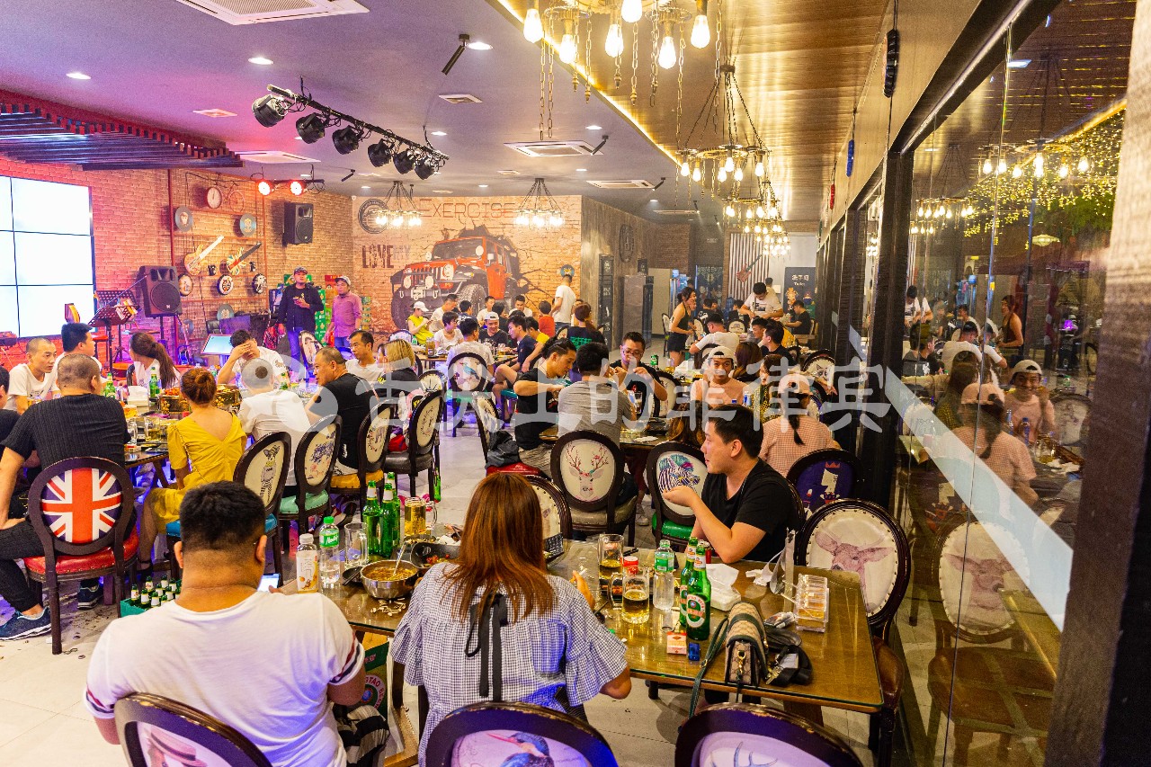 吉林延边女老板将中国美食带到菲律宾,生意火爆