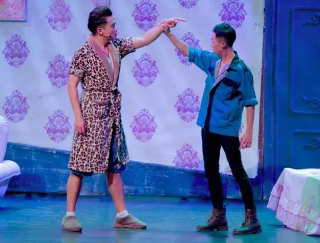 你为什么要来世纪剧院看《谈判专家》？！3大理由说服你