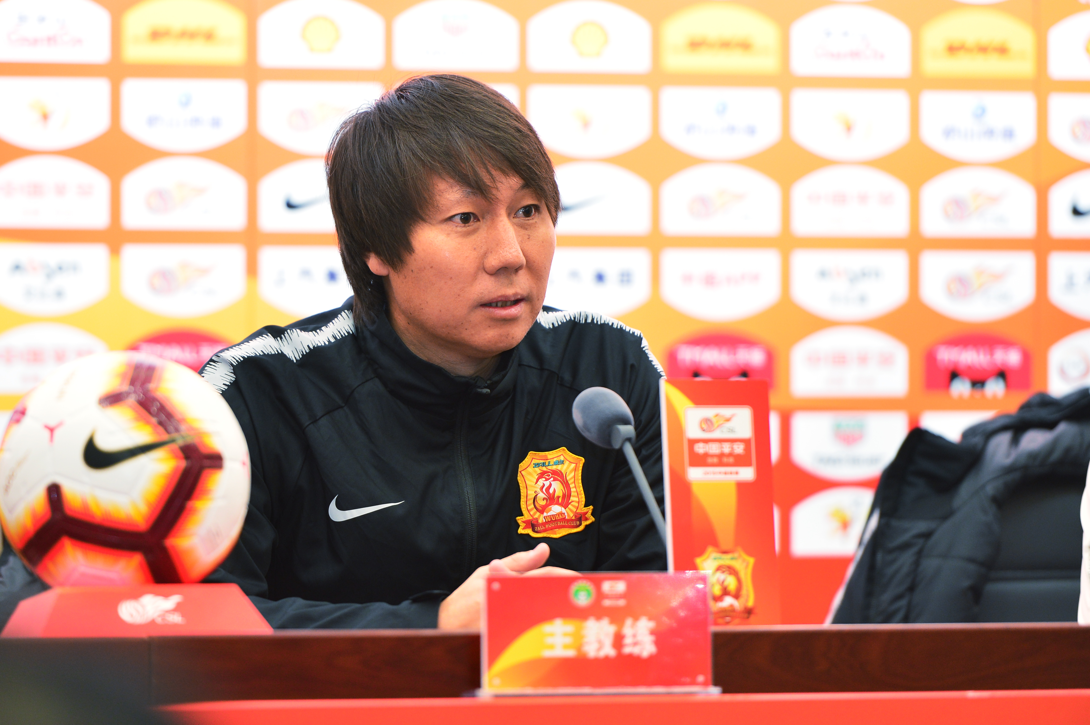 足协官宣国足新任主教练,足协宣布里皮出任国足主教练