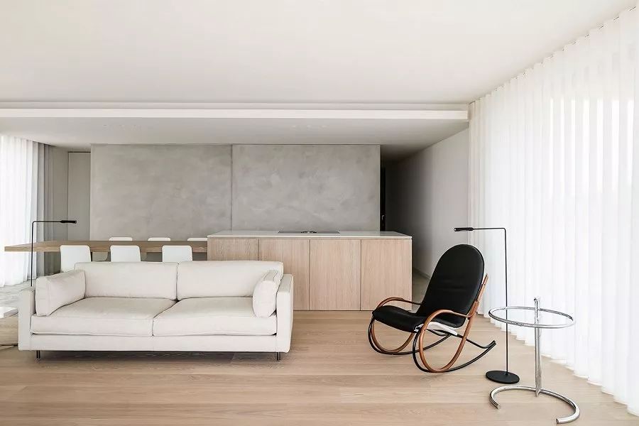 高级裸感设计,裸感设计风格