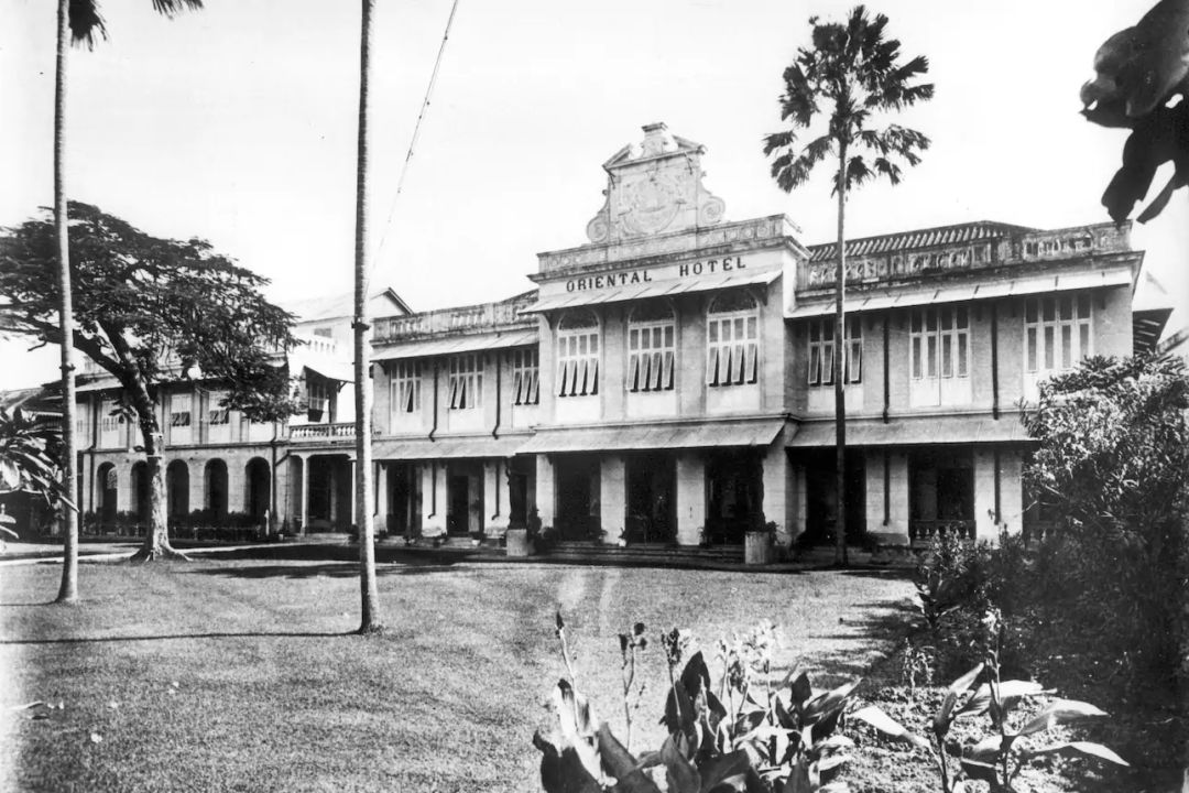 可以看到紫禁城日升月落的酒店，你来不来？