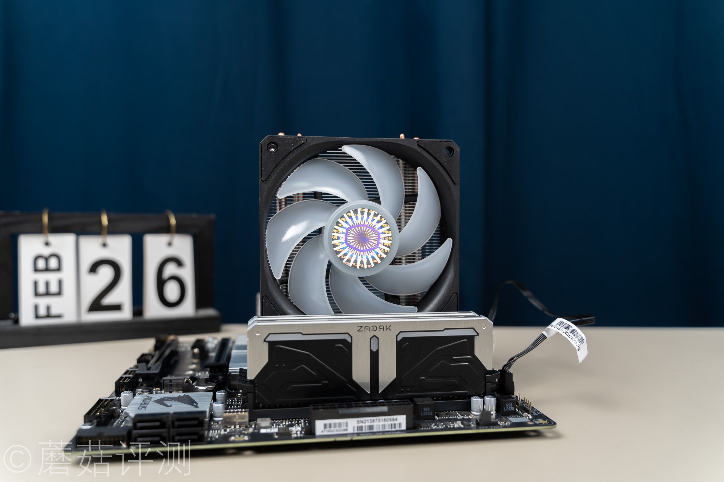 青春回忆系列：期望LPL夺冠，朋友装了台5700G主机玩lol