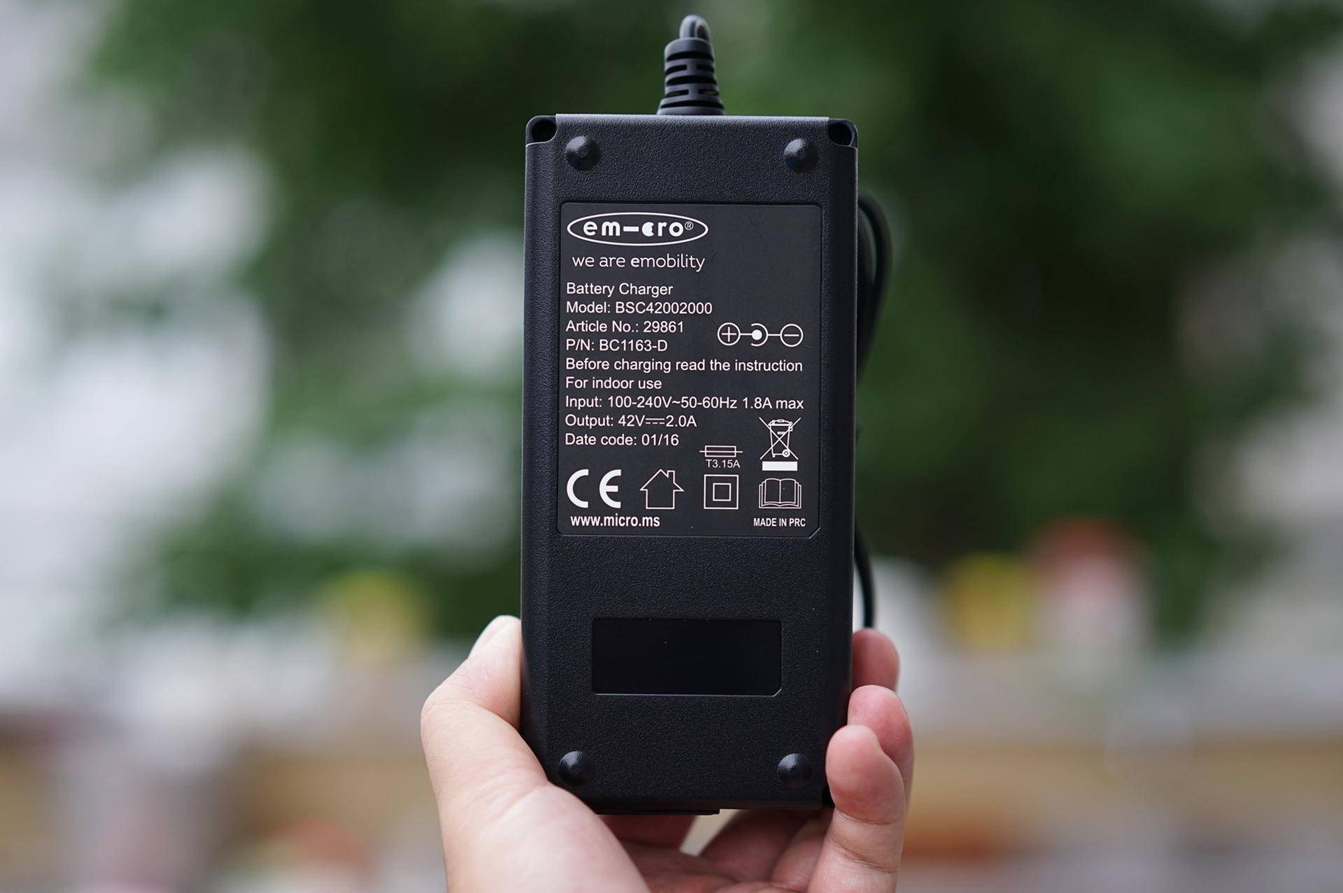 迈古和米高滑板车有什么区别,米高滑板车评测