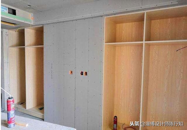 颗粒板、密度板、多层实木板:请木工打柜子,哪种环保又实用?