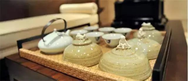 万科白天鹅鱼窝温泉,清远万科白天鹅温泉