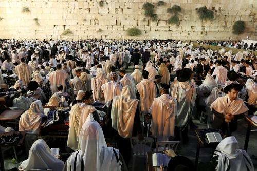 在以色列的中国留学生:被“人肉*弹炸**”和战争围困,回国又不甘心