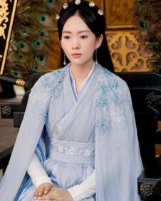 童瑶是张默殴打的人吗,童瑶被张默打是哪一年