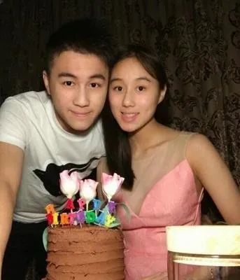 华为小公主和赌王女儿合照,华为公主和赌王千金