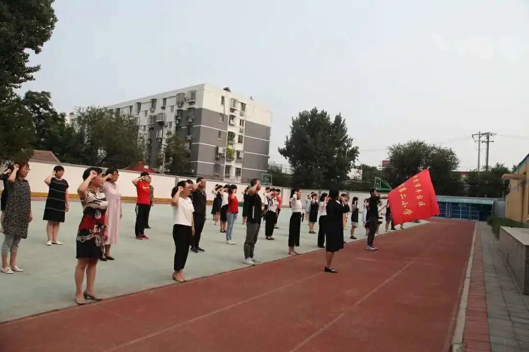 金秋九月开学季寄语,开学典礼校长老师一同寄语新学期