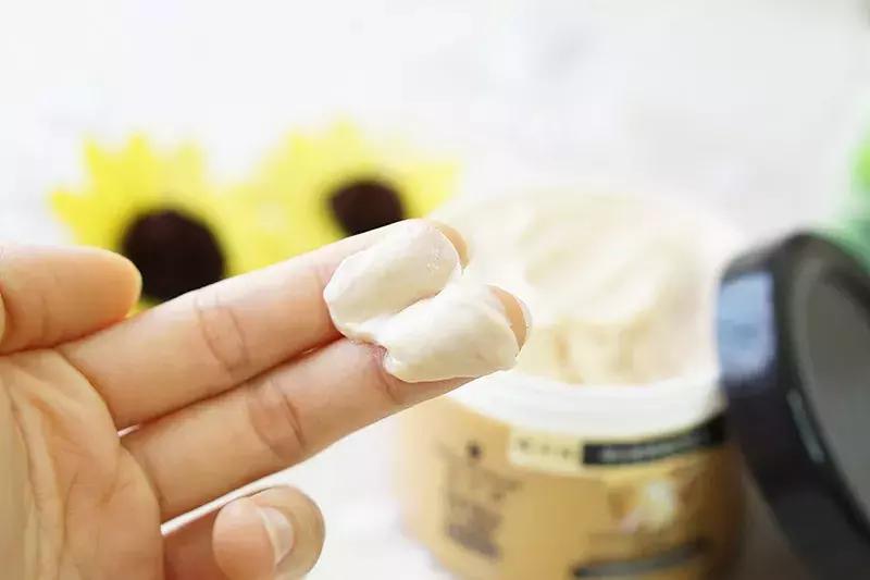 护发素和发膜用哪个更好,护发素和发膜哪个比较好不伤发