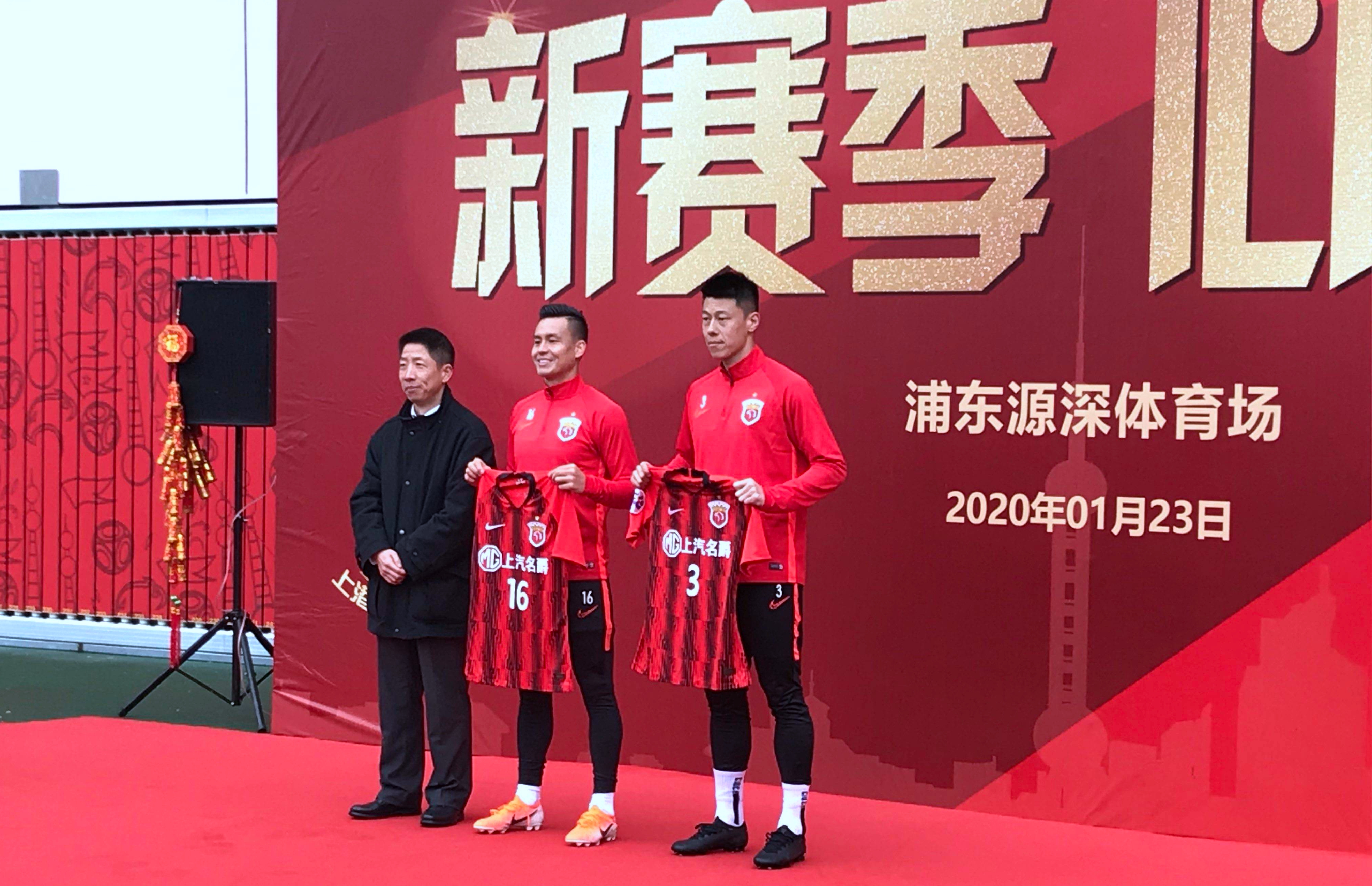 中超国脚最新官宣消息,中超新军签下两大国脚级新援