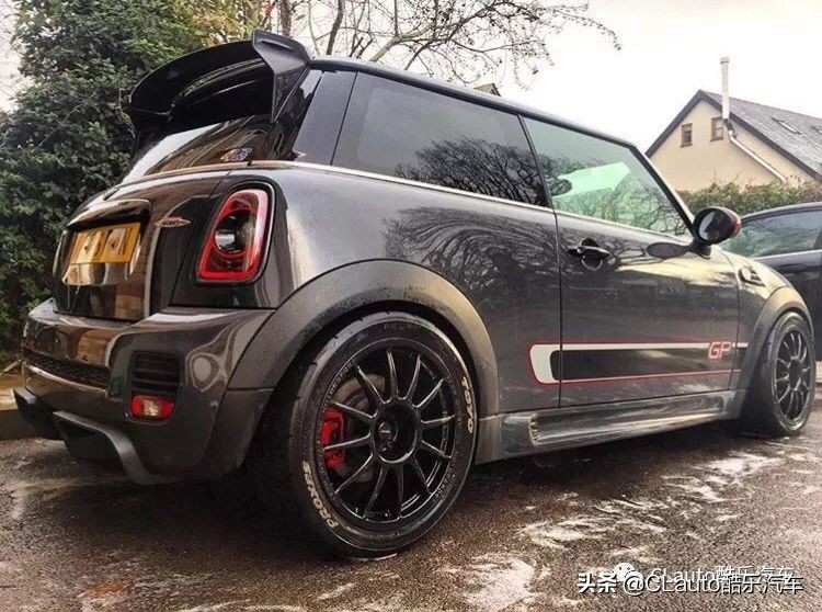 17寸最受欢迎的改装轮毂,最具性价比的改装轮毂