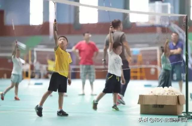 波力羽毛球拍怎样选购,羽毛球拍的选购方法