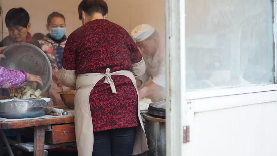 荥阳古城前世今生,荥阳火车站以前辉煌的样子