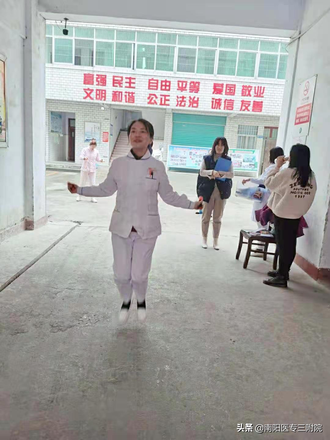 南阳医专运动会花样跳绳,南阳医专趣味运动会