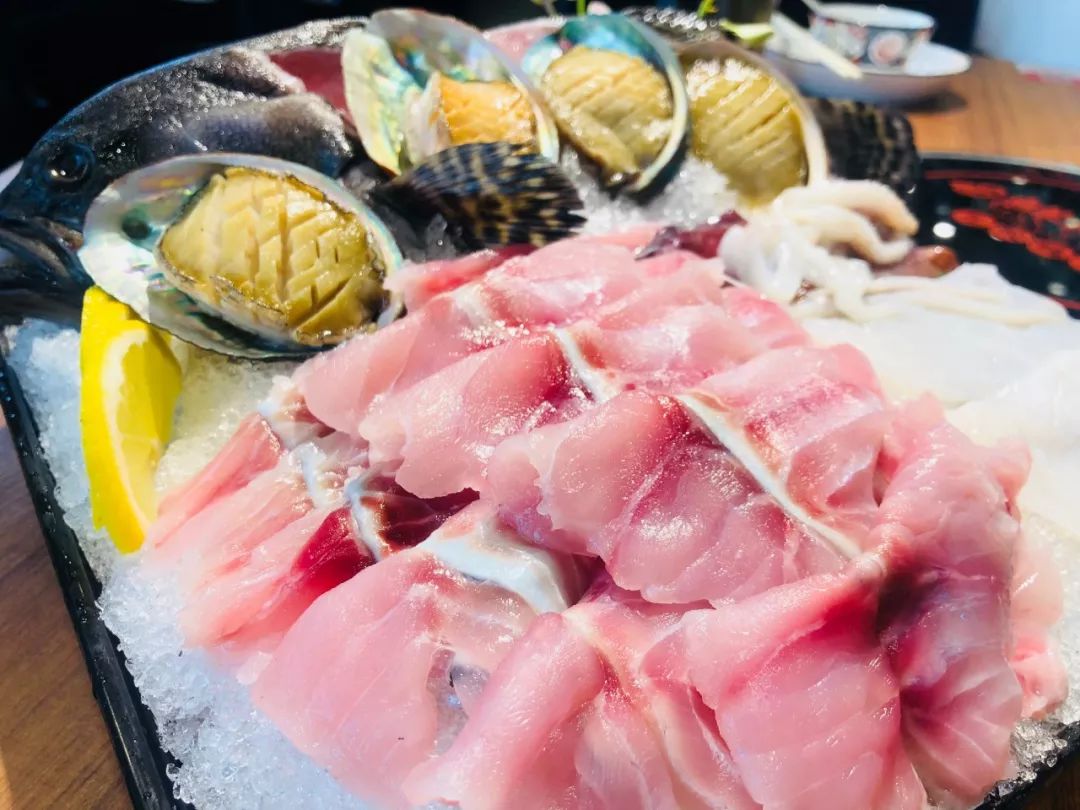 香港帅哥为了爱情来郑州，也带来了香港地道花胶鸡