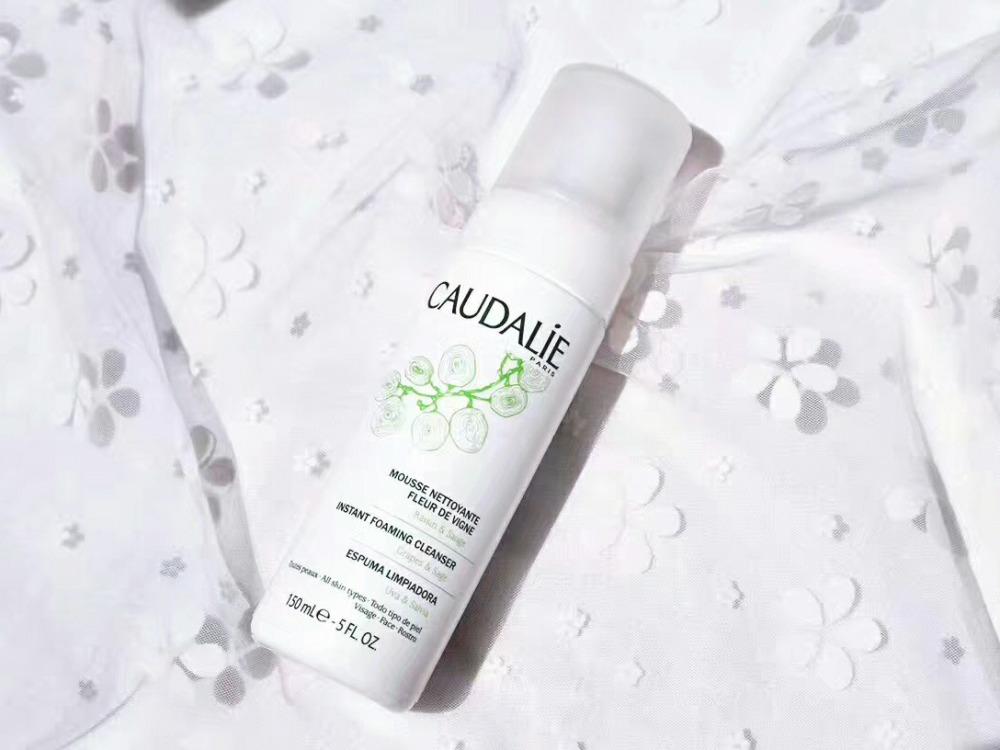 想要皮肤润滑用什么洗面奶,想要皮肤好洗面奶就够了吗