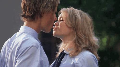 李佳琦给高晓松涂了口红，“美”得不像话？！不过牙齿是真的白