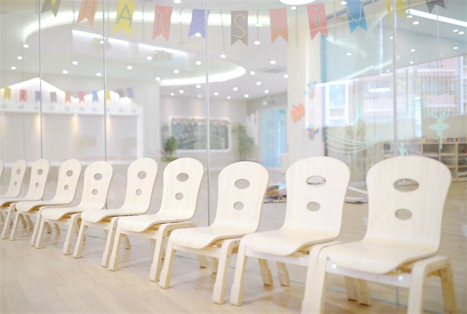 玩创意游戏「打电话」