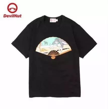 颜值不够衣品来凑高级感穿搭,颜值不够道具来凑墨镜style