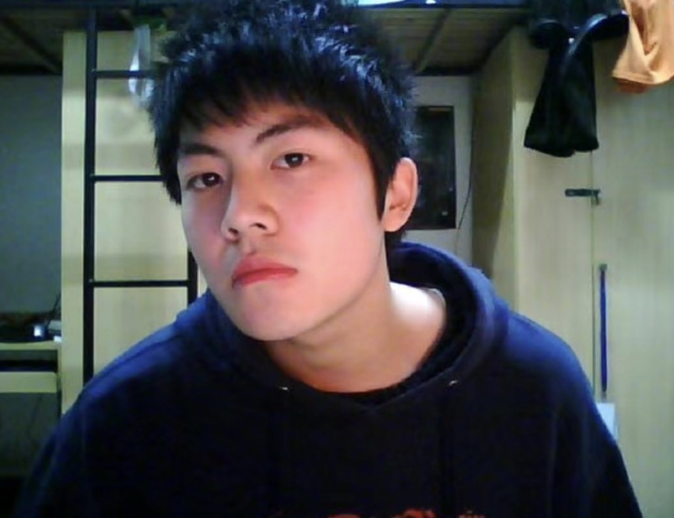 学识加成美得自然真实！温大老师像吴彦祖张震，思政老师撞脸Lisa