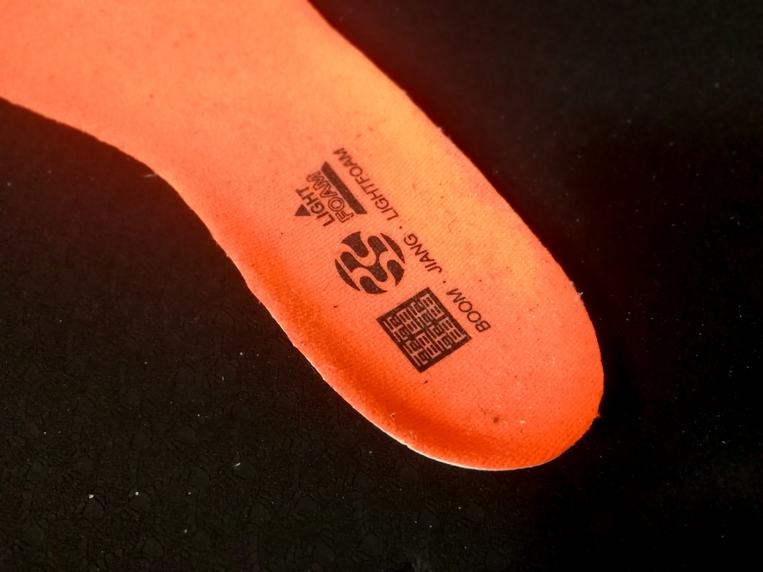 李宁䨻系列黑科技跑鞋夏,李宁跑鞋绝影新款