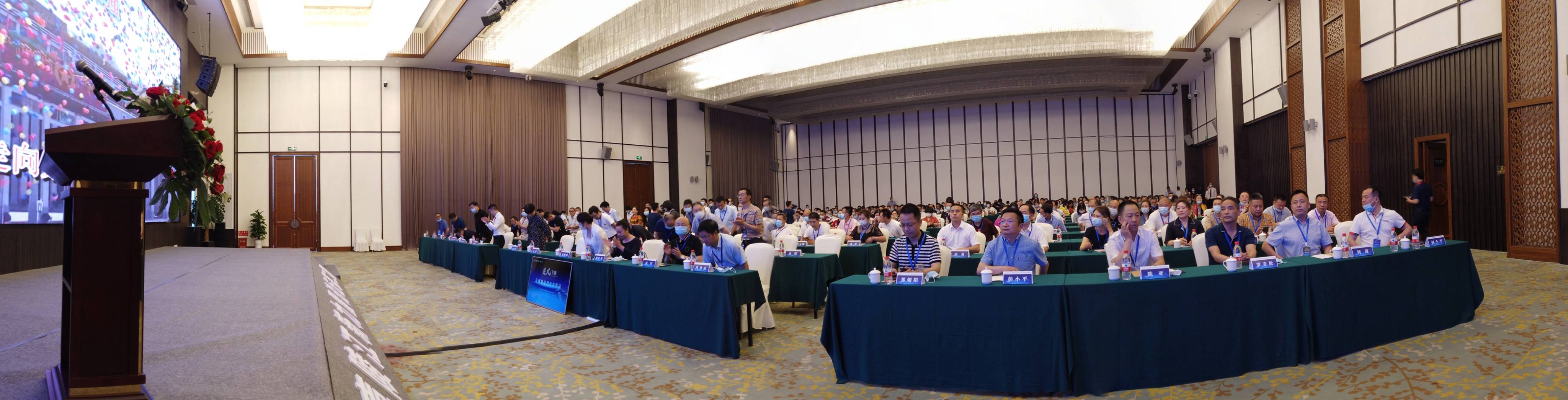 『逆风飞扬领航未来』嘉陵江新力量论坛第二期已隆重举行！