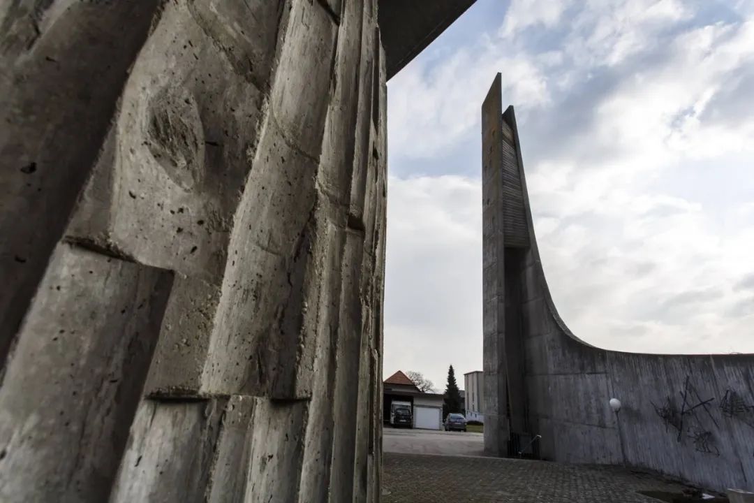 Church丨粗野的力量与信仰