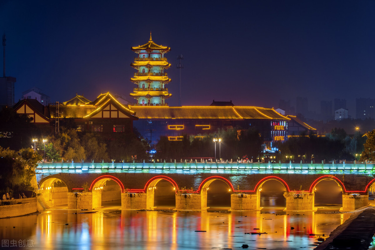 灞变笢闈掑窞鍙ゅ煄鍗拌薄,闈掑窞鍗拌薄宸磋渶