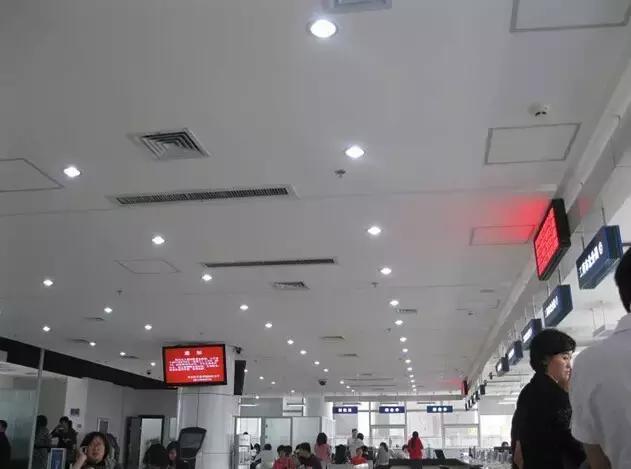 老电工教你看懂电路技巧,老电工教你电工知识380伏带电作业