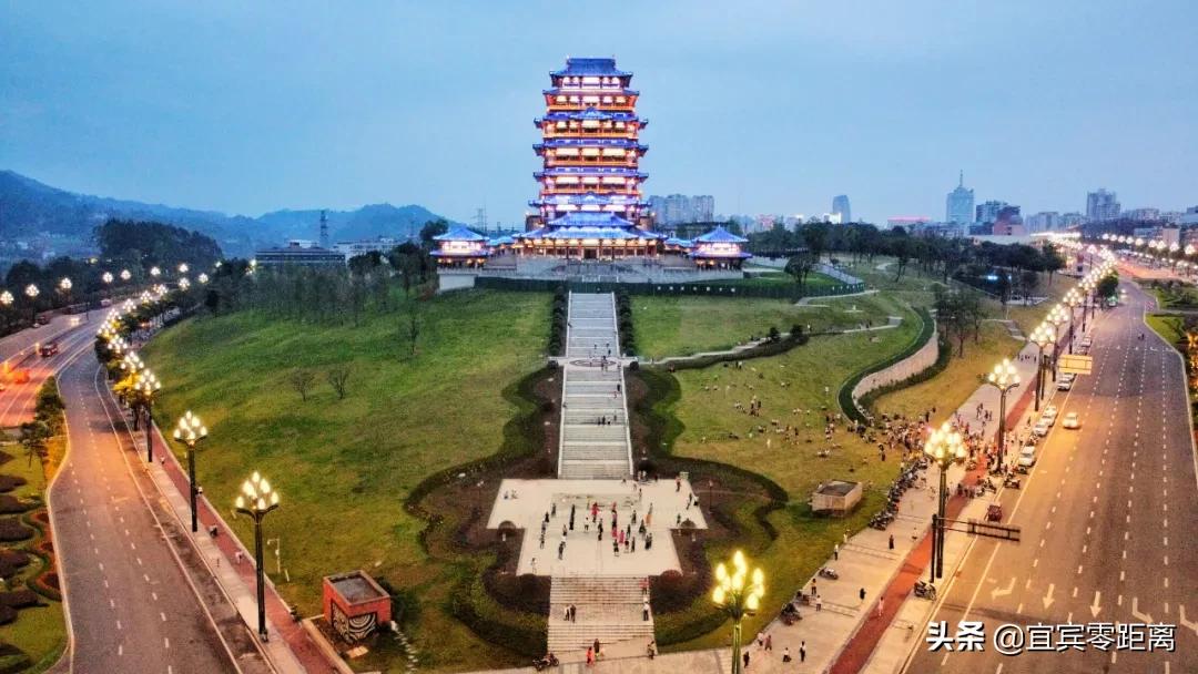 好热闹广场舞,宜宾好热闹的广场