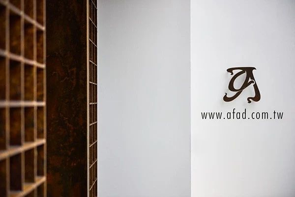 如何把老房子改造服装店,老房子老院子改造服装店