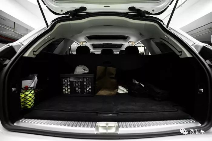 奔驰c旅行体验,开着奔驰c级车在路上