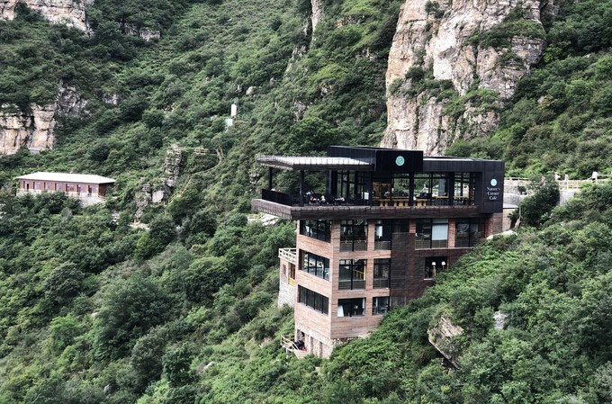 长白山山顶网红咖啡厅,妙峰山玫瑰谷巧遇网红咖啡