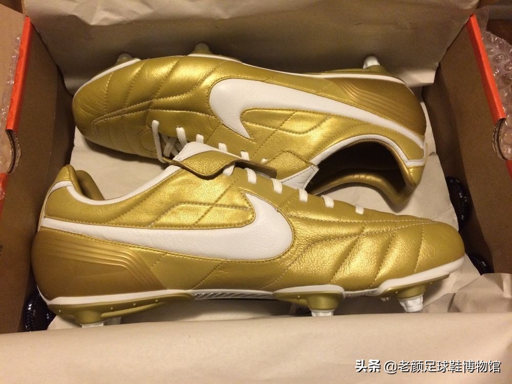 马竞前锋微商处购买厂货球鞋作秀,欧美球星居然还自己掏钱买球鞋