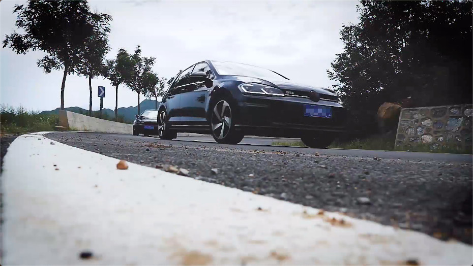 和小姐姐一起体验一汽大众,详细试驾7.5代gti