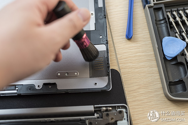 笔记本电脑怎么清理灰尘,笔记本电脑要卖掉怎么清理