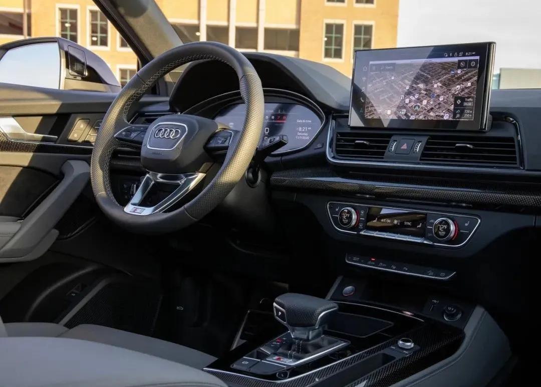 q5最快几秒破百,6.2秒破百奥迪q8