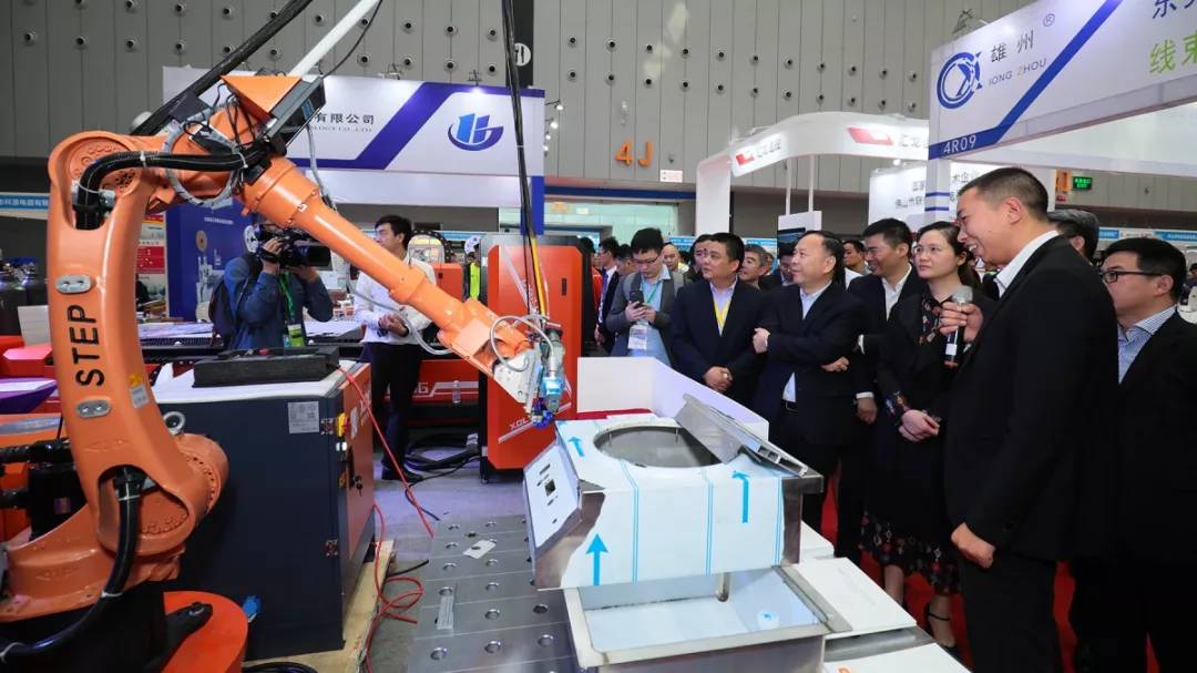 海信家电巡展,海信参展广交会