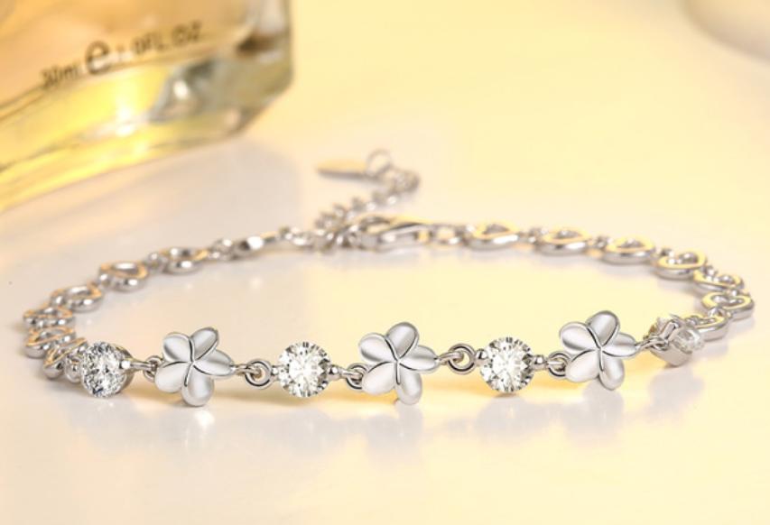 她看男人眼光一般，但对于穿搭的品味可真是绝了