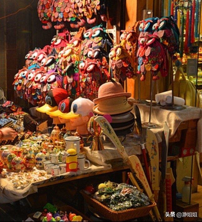 西安探店美食回民街,相约西安回民美食街