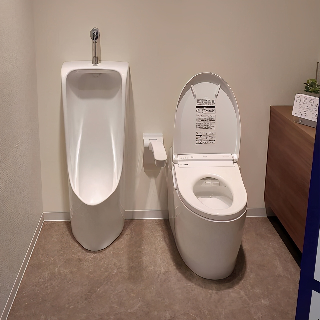 如果不差钱,建议给卫生间添置5样“高级货”,幸福感越来越强