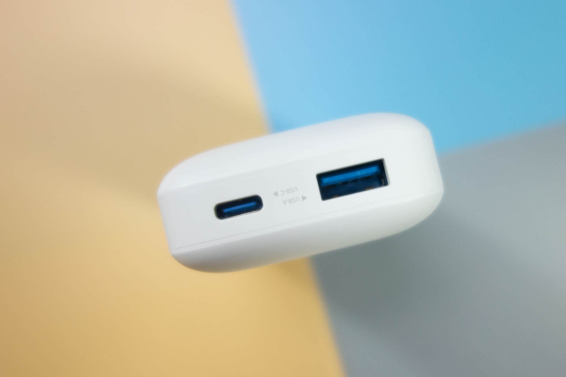 aigo爱国者充电宝10000毫安,aigo爱国者充电宝怎么样