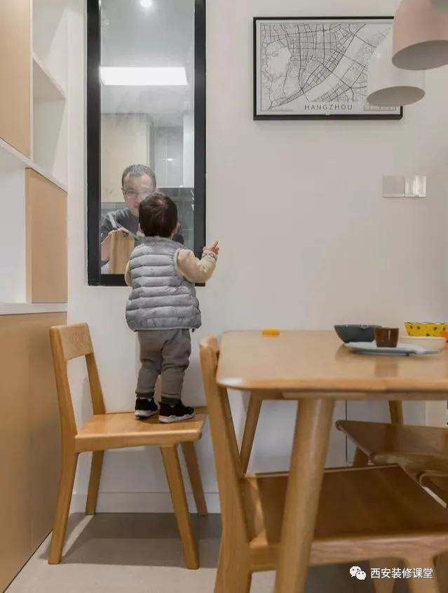 厨房开窗洞增强采光效果图,厨房开窗的最佳设计