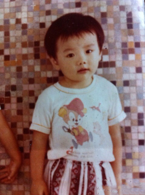 44岁港星,43岁港星陈炜