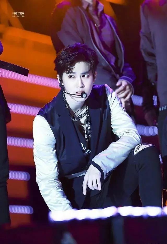 exo小时候照片最可爱的是谁,exo小时候图文