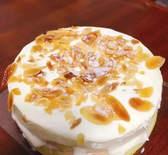 成都网红爆浆蛋糕甜品,网红爆浆芝士蛋糕